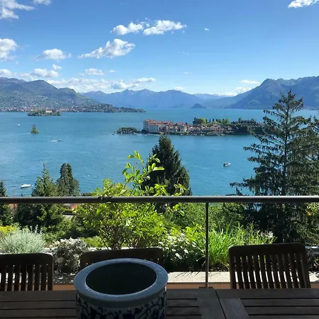 Sana Luxury Apartment Stresa
