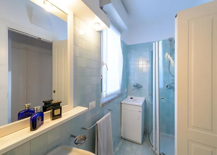 Sana Luxury Apartament Stresa